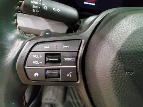 Used 2024 Honda CR-V Sport image 25