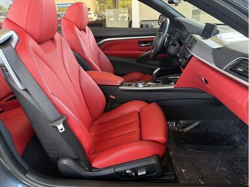 Used 2020 BMW 430i xDrive Convertible w/ M Sport Package AWD/4WD image 12