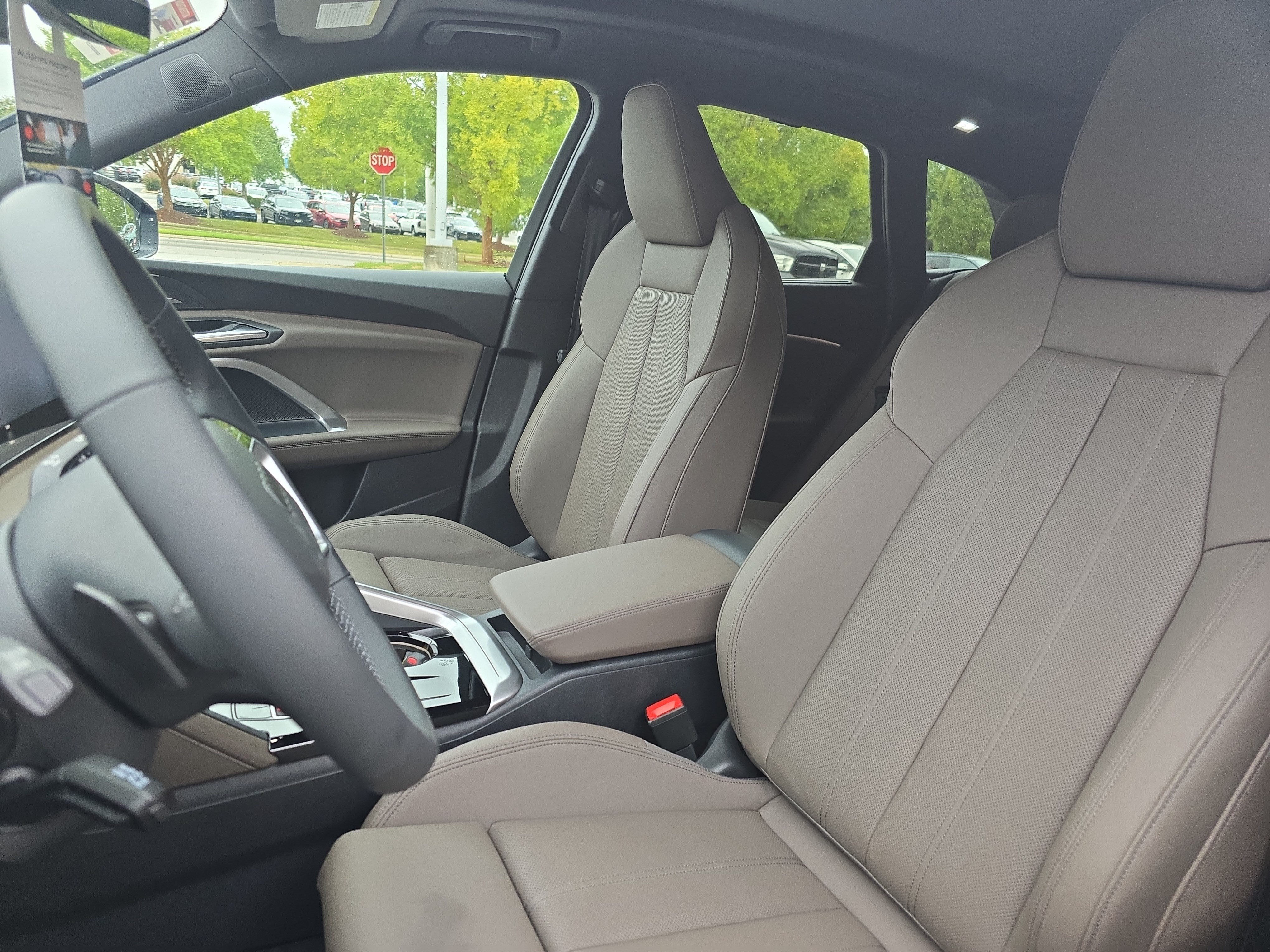 New 2026 Audi Q5 Premium Plus AWD/4WD image 14