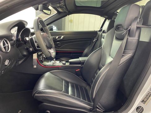 Certified 2020 Mercedes-Benz SLC 43 AMG image 5