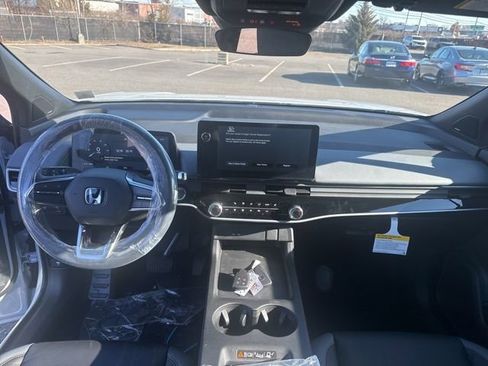 New 2026 Honda Prologue Touring image 13