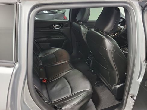 Used 2022 Jeep Compass High Altitude image 16