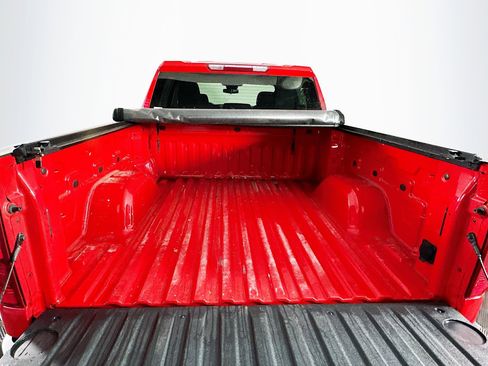 Used 2022 Chevrolet Silverado 1500 LT image 26