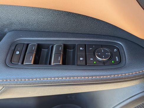 Used 2024 Lexus RX 350 w/ Convenience Package image 20