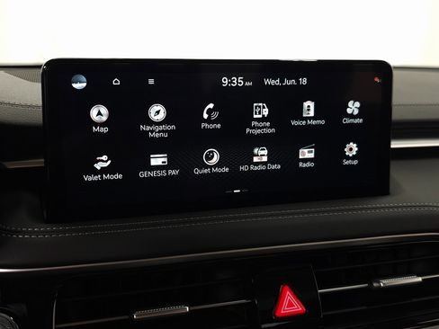 Used 2026 Genesis G70 2.5T Prestige image 19