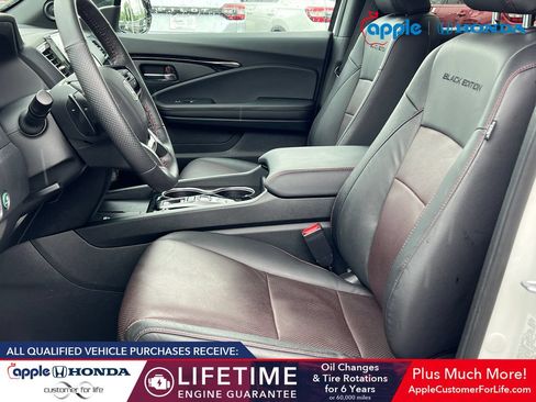 Used 2026 Honda Ridgeline Black Edition image 7