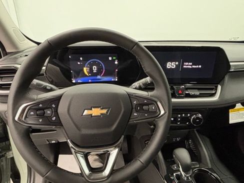 New 2026 Chevrolet TrailBlazer LT w/ Convenience Package image 17