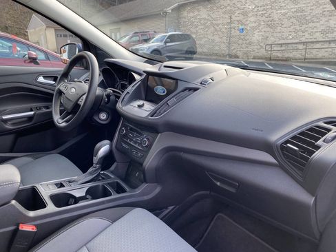 Used 2018 Ford Escape SE w/ SE Sync 3 Package image 17