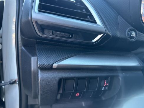 Used 2020 Subaru Forester Premium image 8