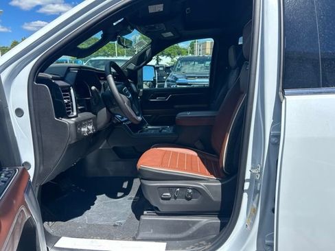 New 2026 GMC Sierra 2500 Denali Ultimate w/ Max Trailering Package AWD/4WD image 9