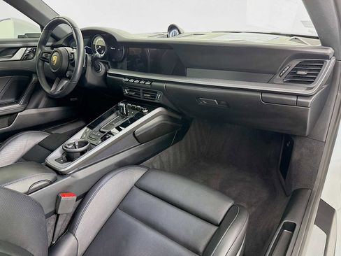 Certified 2020 Porsche 911 Carrera RWD image 29