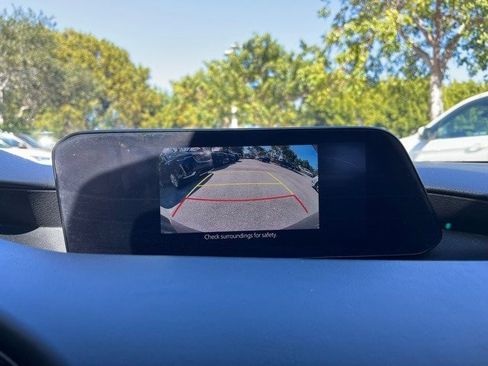 Used 2020 MAZDA MAZDA3 Sedan image 8