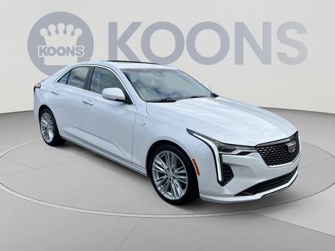 Used 2023 Cadillac CT4 Premium Luxury RWD image 10