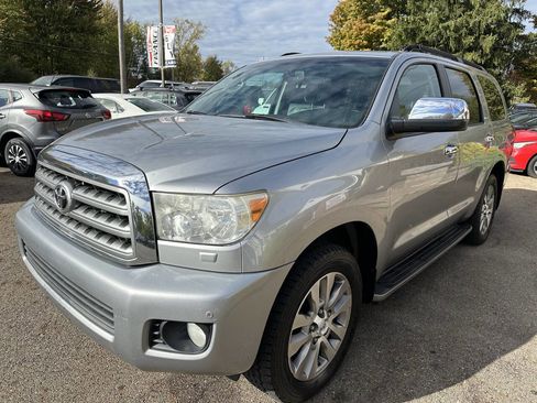 Used 2013 Toyota Sequoia Limited image 2