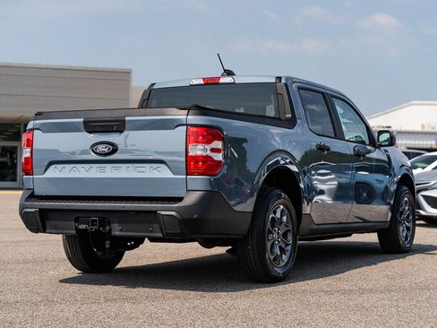 Used 2025 Ford Maverick XLT FWD image 7