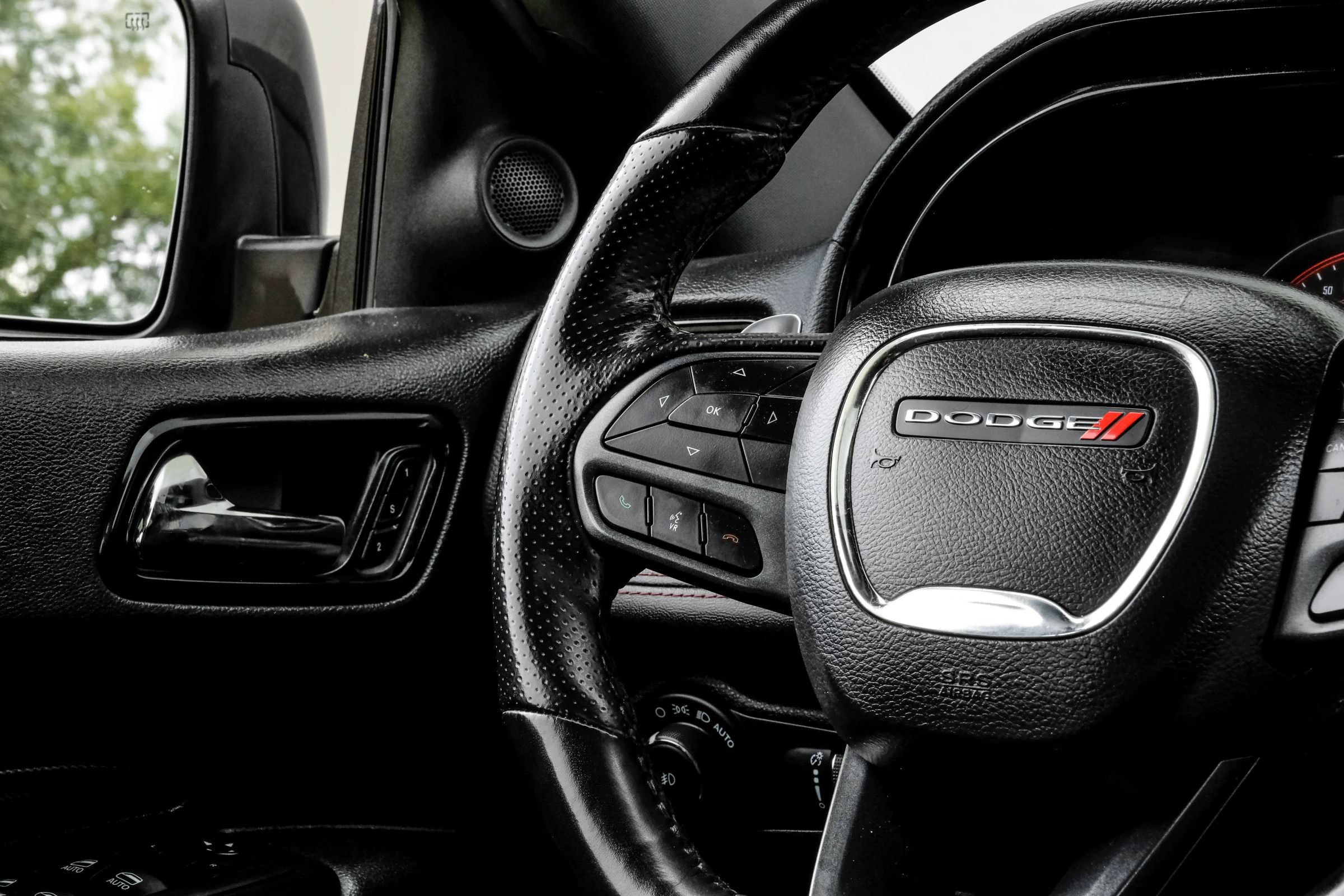 Used 2022 Dodge Durango R/T w/ Blacktop Package AWD/4WD image 22