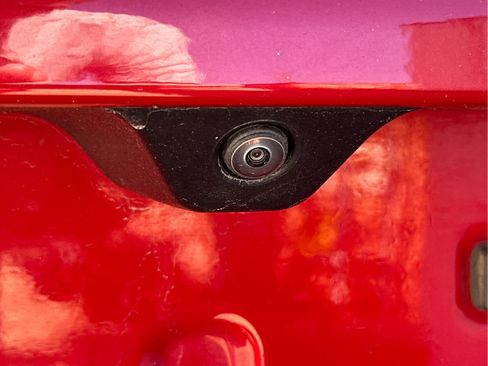 Used 2024 Jeep Compass Latitude image 16