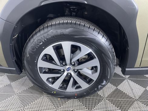 Used 2023 Subaru Outback Premium image 25