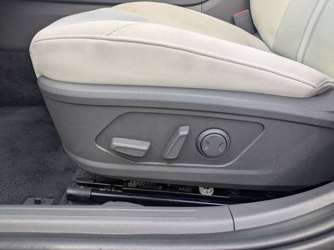 Used 2025 Hyundai Sonata SEL FWD image 14