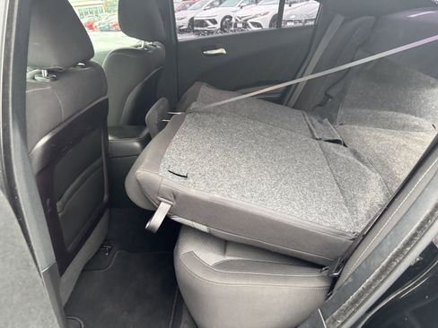 Used 2019 Dodge Charger SXT w/ Plus Group image 25