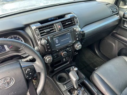 Used 2018 Toyota 4Runner TRD Off-Road Premium image 31