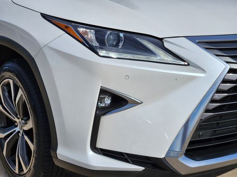 Used 2019 Lexus RX 350L FWD image 6