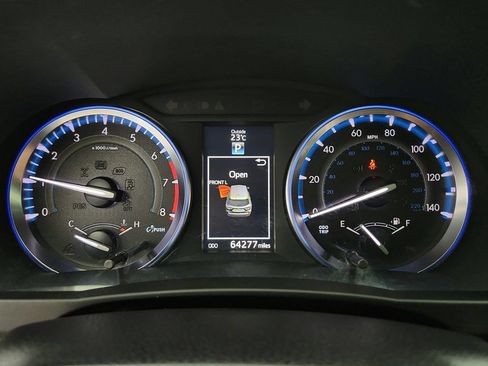 Used 2016 Toyota Highlander XLE AWD/4WD image 13