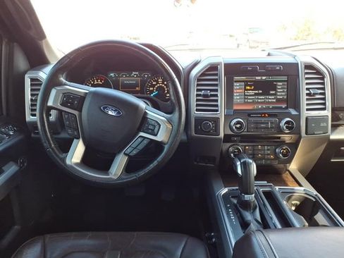 Used 2015 Ford F150 Platinum w/ Equipment Group 701A Luxury AWD/4WD image 20