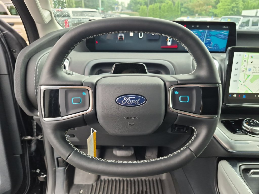 New 2026 Ford Expedition Max Platinum AWD/4WD image 15