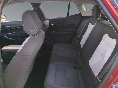 Used 2024 Chevrolet Trax LS image 13