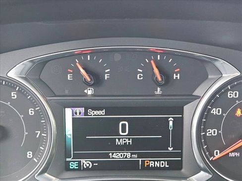 Used 2017 GMC Acadia SLE w/ Driver Alert Package I AWD/4WD image 10