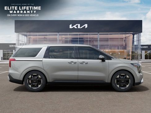 New 2026 Kia Carnival EX FWD image 8