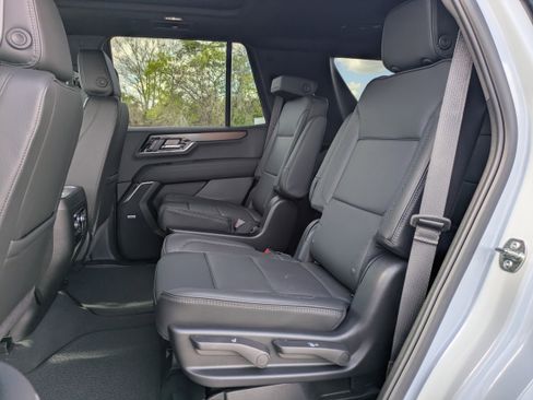New 2026 GMC Yukon Denali image 16