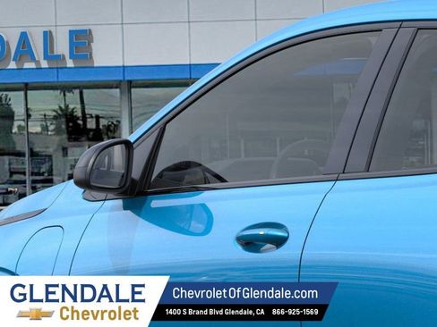New 2027 Chevrolet Bolt LT w/ Comfort Package FWD image 3