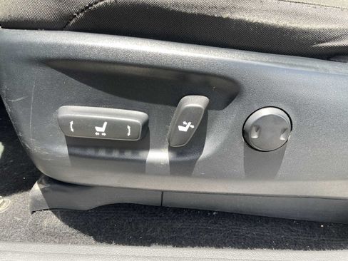 Used 2016 Toyota 4Runner SR5 RWD image 14