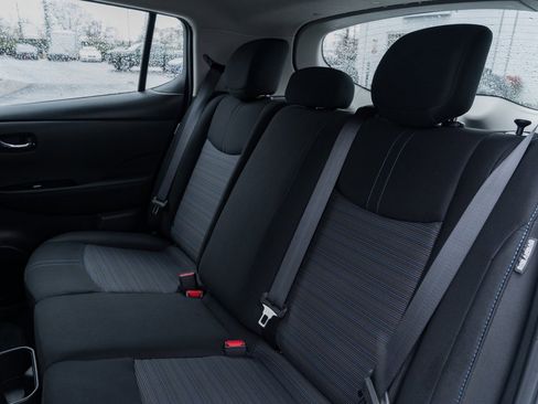 Used 2023 Nissan Leaf SV Plus image 20