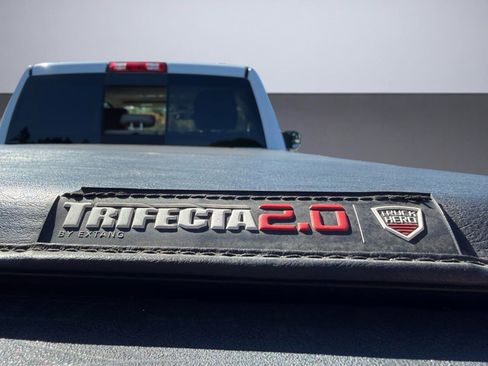 Used 2011 RAM 3500 Laramie AWD/4WD image 7