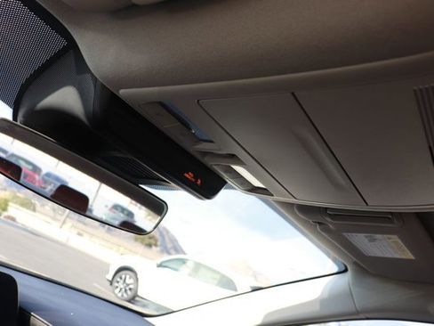 Used 2025 MAZDA MAZDA3 s image 22