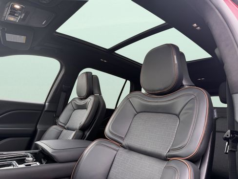 New 2026 Lincoln Aviator Black Label AWD/4WD image 29