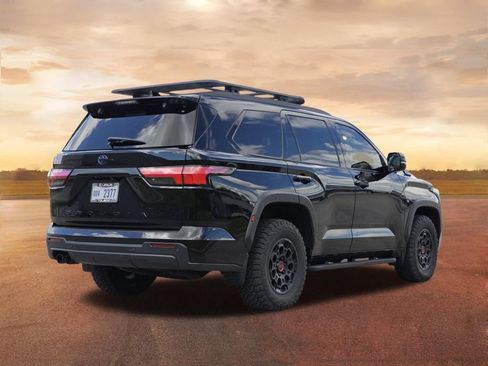 Used 2023 Toyota Sequoia TRD Pro AWD/4WD image 9