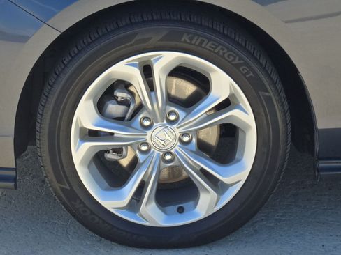 Used 2024 Honda Accord LX image 11