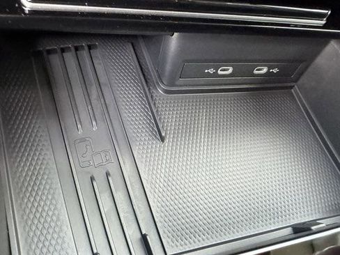 New 2026 Volkswagen Atlas SE image 26