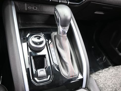 Used 2023 Chevrolet Colorado Z71 image 27