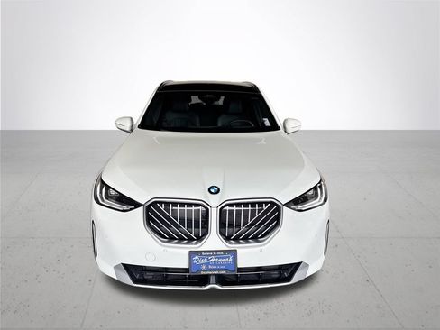 Used 2026 BMW X3 xDrive30i w/ Premium Package AWD/4WD image 3