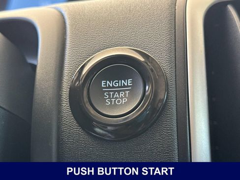 Used 2025 Ford Expedition Active AWD/4WD image 32