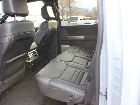 Used 2026 Ford F450 Platinum w/ FX4 Off-Road Package image 10