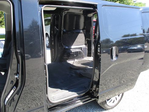 Used 2014 Nissan NV200 SV w/ Technology Package FWD image 28