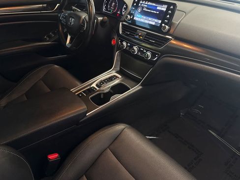 Used 2020 Honda Accord Sport image 16