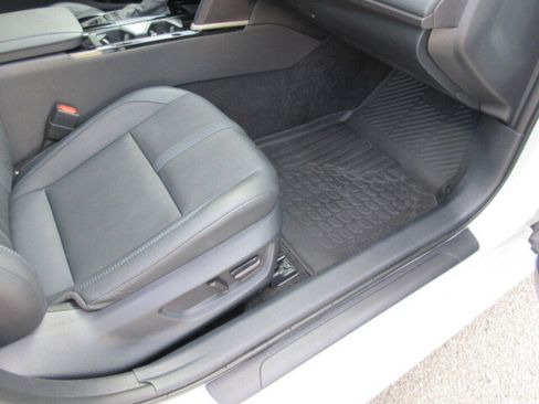 Used 2025 Toyota Camry XSE image 32