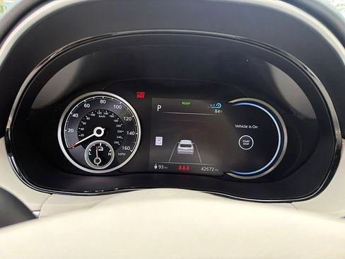 Used 2023 Genesis Electrified GV70 AWD/4WD image 9
